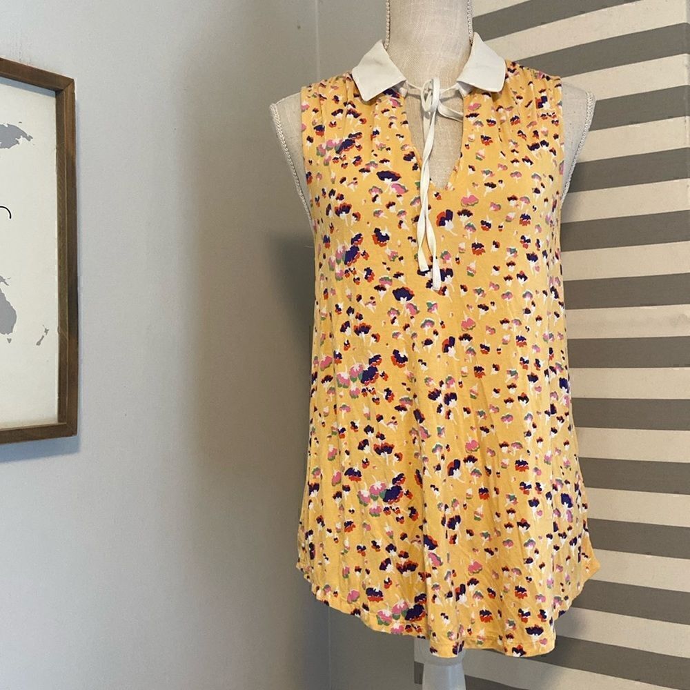 Modcloth Yellow Floral Chic Retro Peter Pan Collar Sleeveless Blouse Size Medium